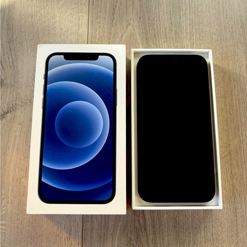 Apple iPhone 12 256GB Black